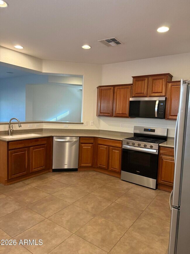 Foto del edificio - 6626 W Victory Way