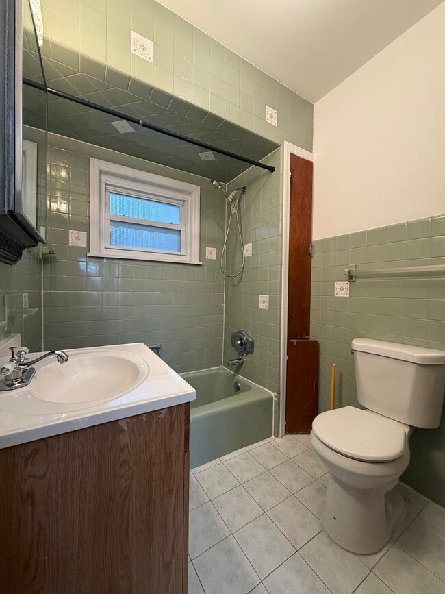 Foto del edificio - 106 Glen Ridge Ave