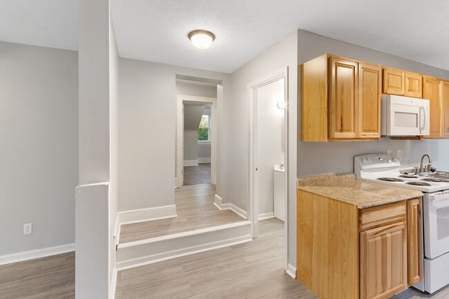 Foto del edificio - 210 Roanoke St