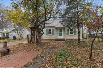 Building Photo - 1217 Scott Ave