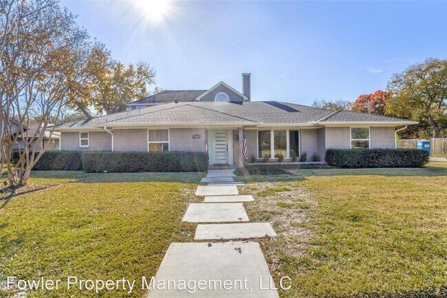 Foto del edificio - 5 br, 4.5 bath House - 3206 Rotan Ln