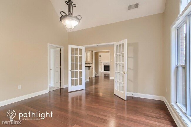 Foto del edificio - 5 br, 4 bath House - 227 English Oaks Ln UNIT