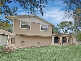 Building Photo - 16334 Bonneville Dr