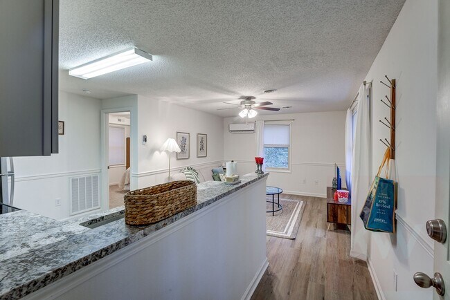 Foto del edificio - 1312 N Barton St