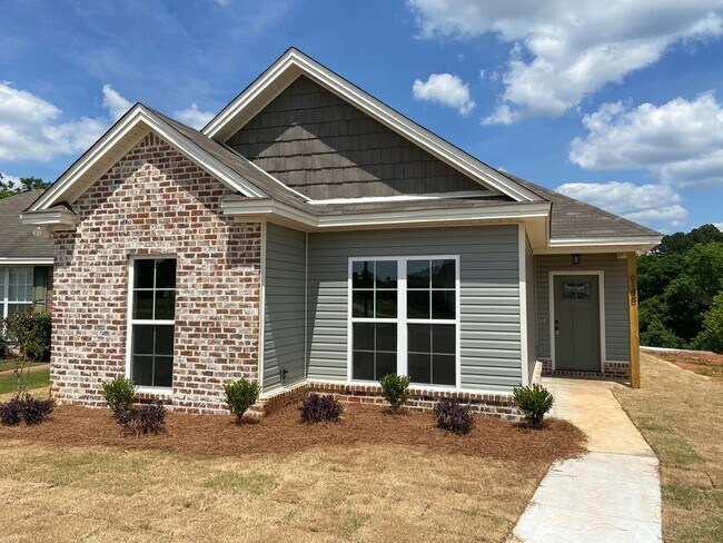 Foto del edificio - Home for rent in Montgomery!!! Available to View with 48 Hour Notice!!!
