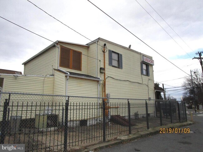 Foto del edificio - 4259 Southern Ave SE