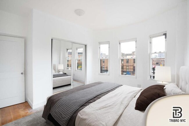 Building Photo - 1 bedroom in BROOKLYN NY 11226