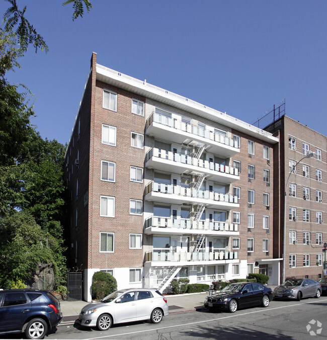 Building Photo - 3201 Grand Concourse