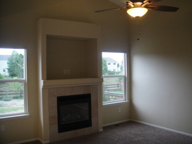 Foto del edificio - 1846 Twin Lakes Cir