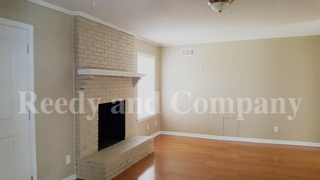 Building Photo - 5036 Scottsdale Ave
