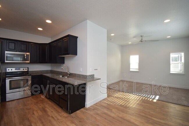 Building Photo - 14723 S Rising Star Ln