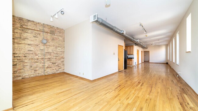 Open Floorplan - 1632 N Damen Ave