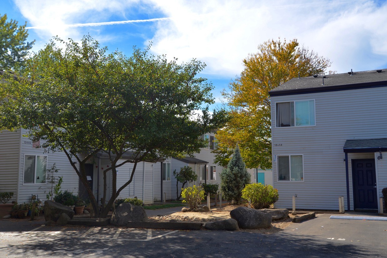 Images Columbia Rentals Portland, OR
