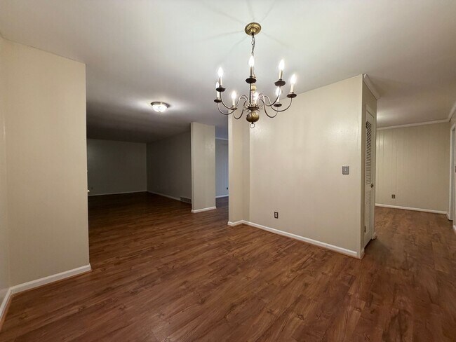 Foto del edificio - 19 Briarcliff Rd