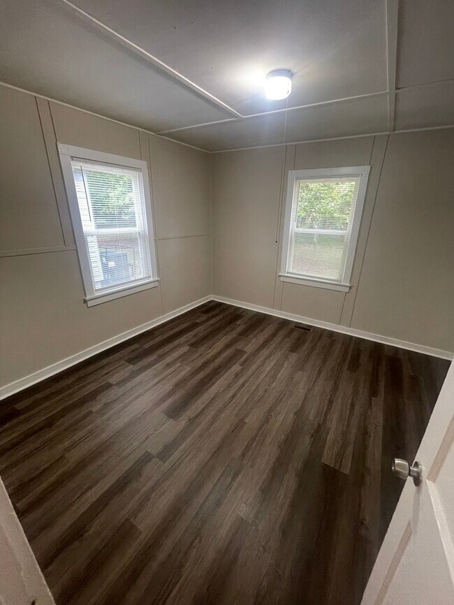 Foto del edificio - 1bd 1ba Duplex for Rent