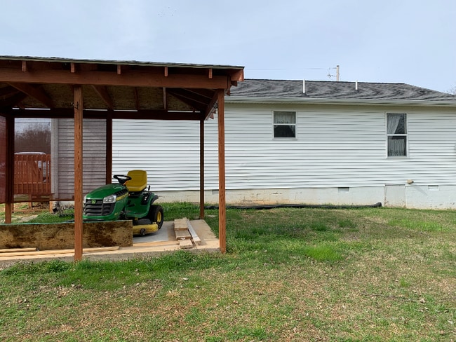 Building Photo - 1513 Candace Dr