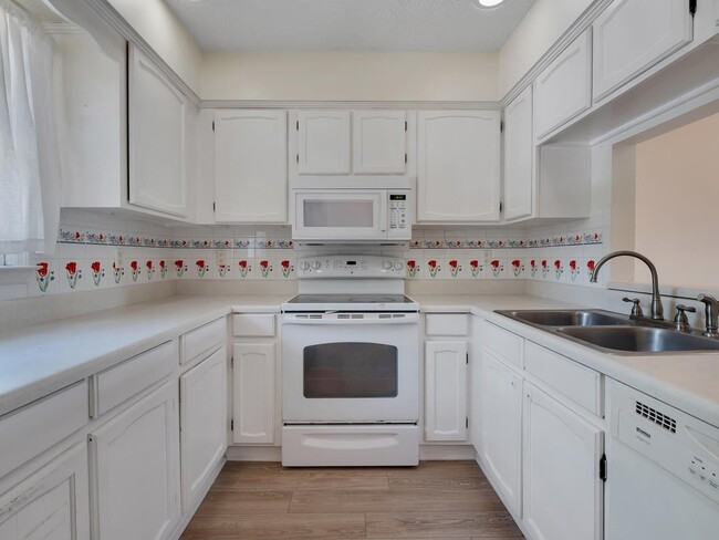 Building Photo - 2715 Blair stone Ln