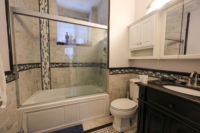 Foto del edificio - 127 Nonantum St