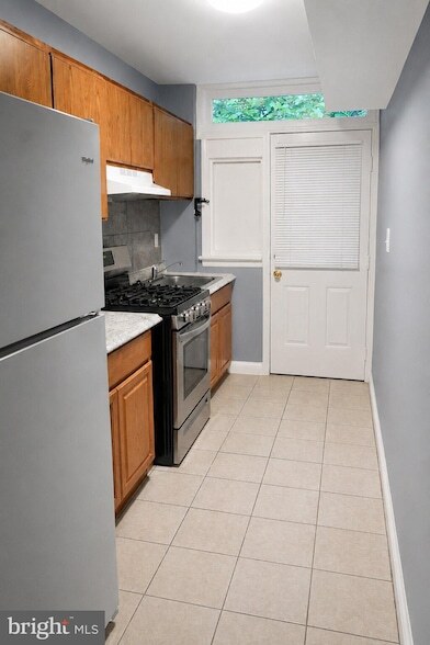 Building Photo - 101 Galveston Pl SW