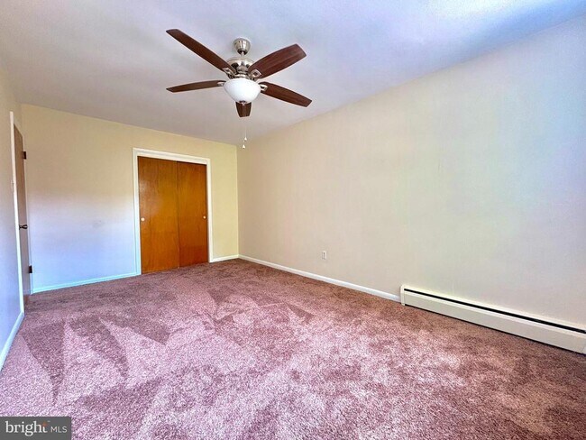 Building Photo - 8206 Verree Rd