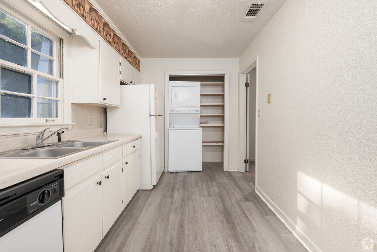 Foto principal - Royal Springs Apartments