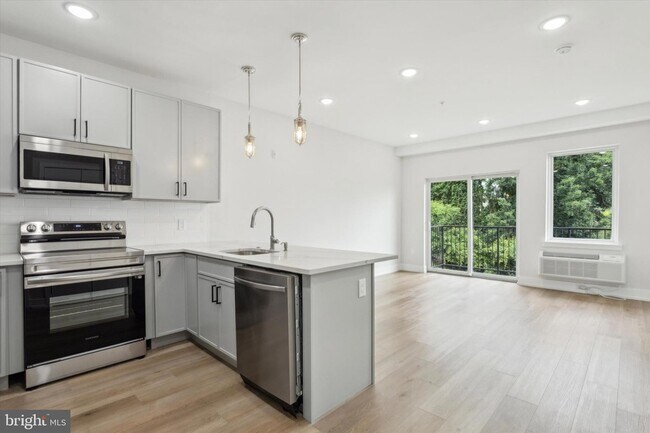 Foto del edificio - 401 E Walnut Ln