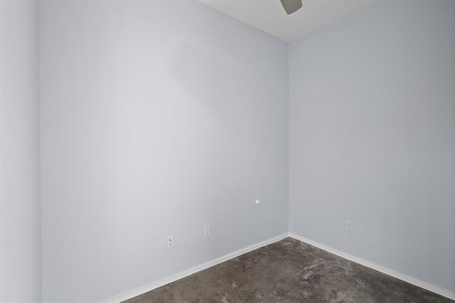 Building Photo - 5931 Lindell Ave