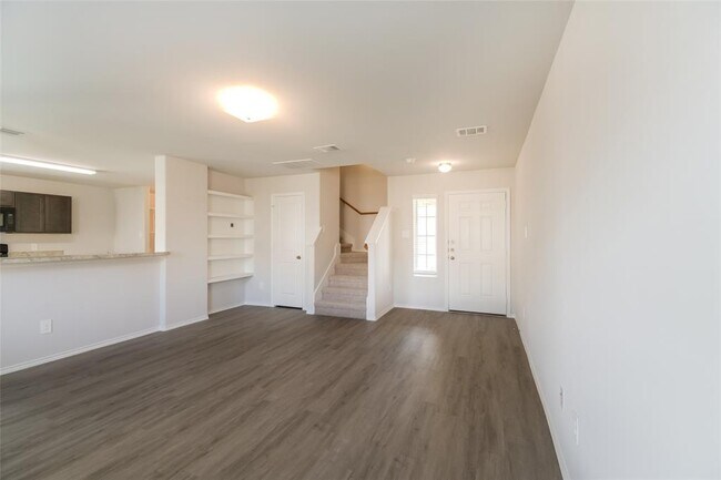 Building Photo - 4814 Sessile Trl