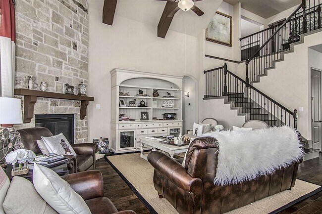 Building Photo - 10407 Mayberry Heights Dr