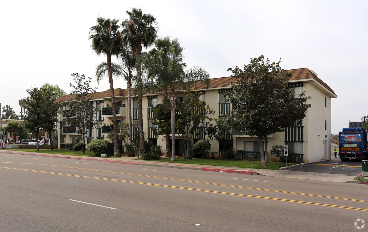 Building Photo - Chula Vista Terrace