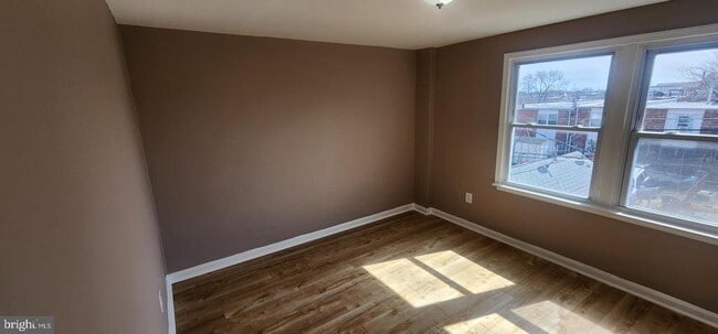 Building Photo - 7915 Eastdale Rd