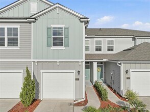 Building Photo - 165 Redbud Rd