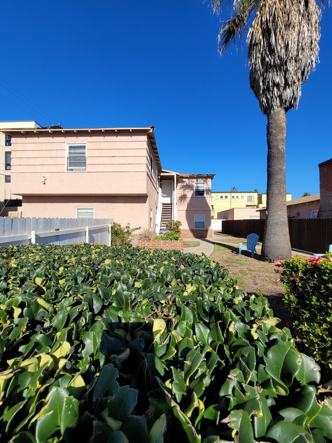 Foto del edificio - 734 Emerald St
