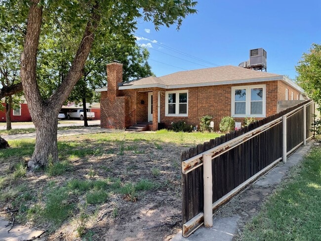 Foto del edificio - Cozy 3-Bed, 2-Bath Retreat in Serene Neigh...
