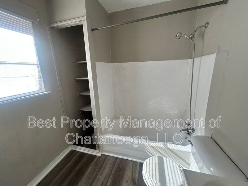 Building Photo - 2016 Rawlings St