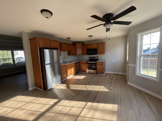 Foto del edificio - 2002 Paddock Loop