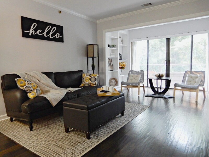 Foto principal - 1411 Highland Bluff Dr S E