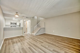 Building Photo - Buena Vista