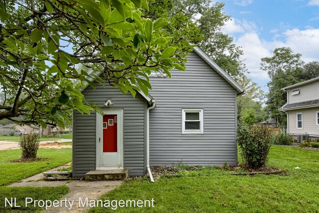 Building Photo - 2 br, 1 bath House - 153 S Scott Street