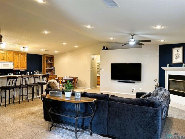 Foto del edificio - 3206 N Richardson Ave