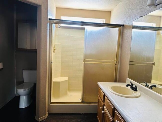 Building Photo - 755 Monte Vista Way