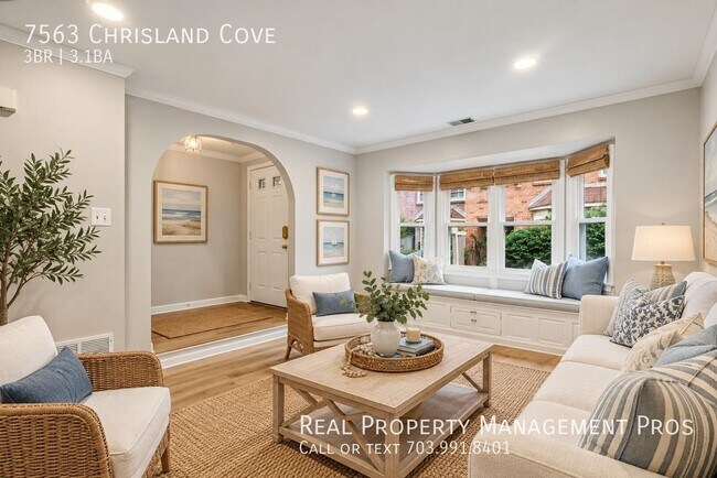 Building Photo - 7563 Chrisland Cove