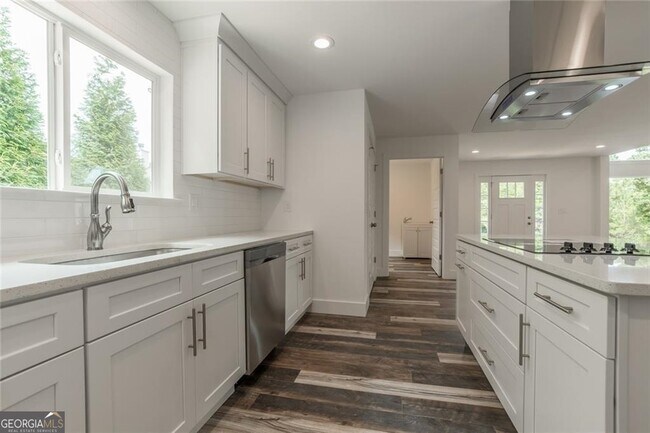 Foto del edificio - 218 Patterson Rd SW