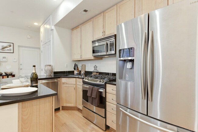 Foto del edificio - 1220 13th St NW