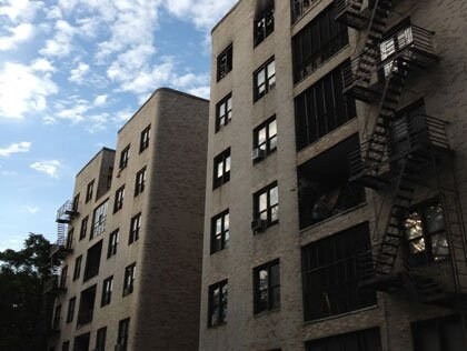 Primary Photo - 50 E 191st St