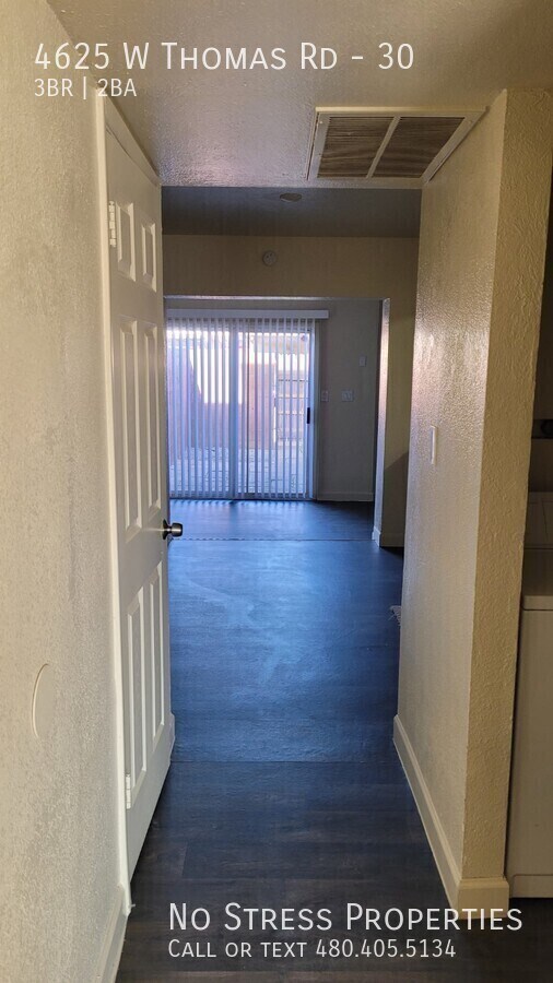 Foto del edificio - 4625 W Thomas Rd