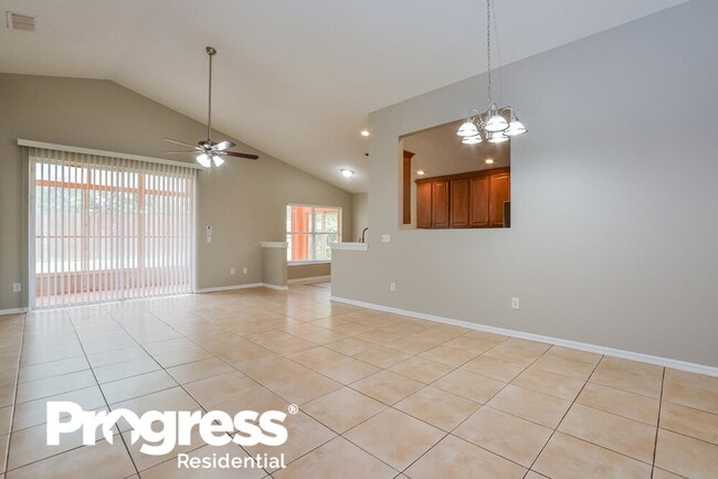 Foto del edificio - 1084 Ballyshannon Pkwy