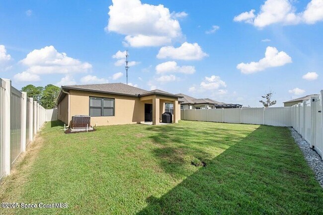 Foto del edificio - 5071 Talbot Blvd