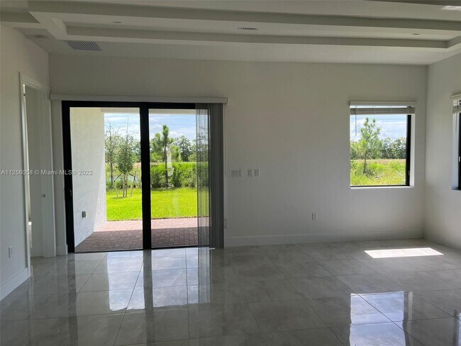 Building Photo - 4945 Gambero Wy