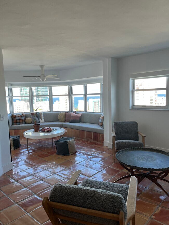 Photo - 1881 Washington Ave Apartment